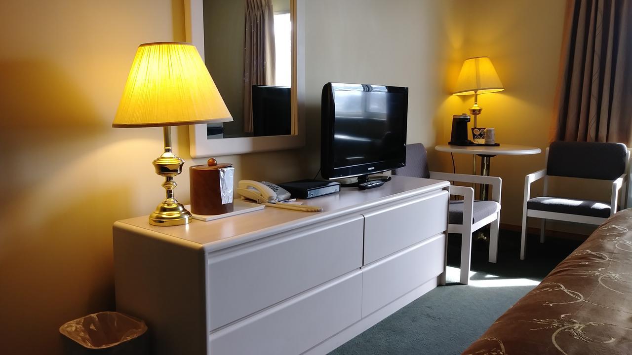George Mountain View Hotel & Resto Merritt Luaran gambar