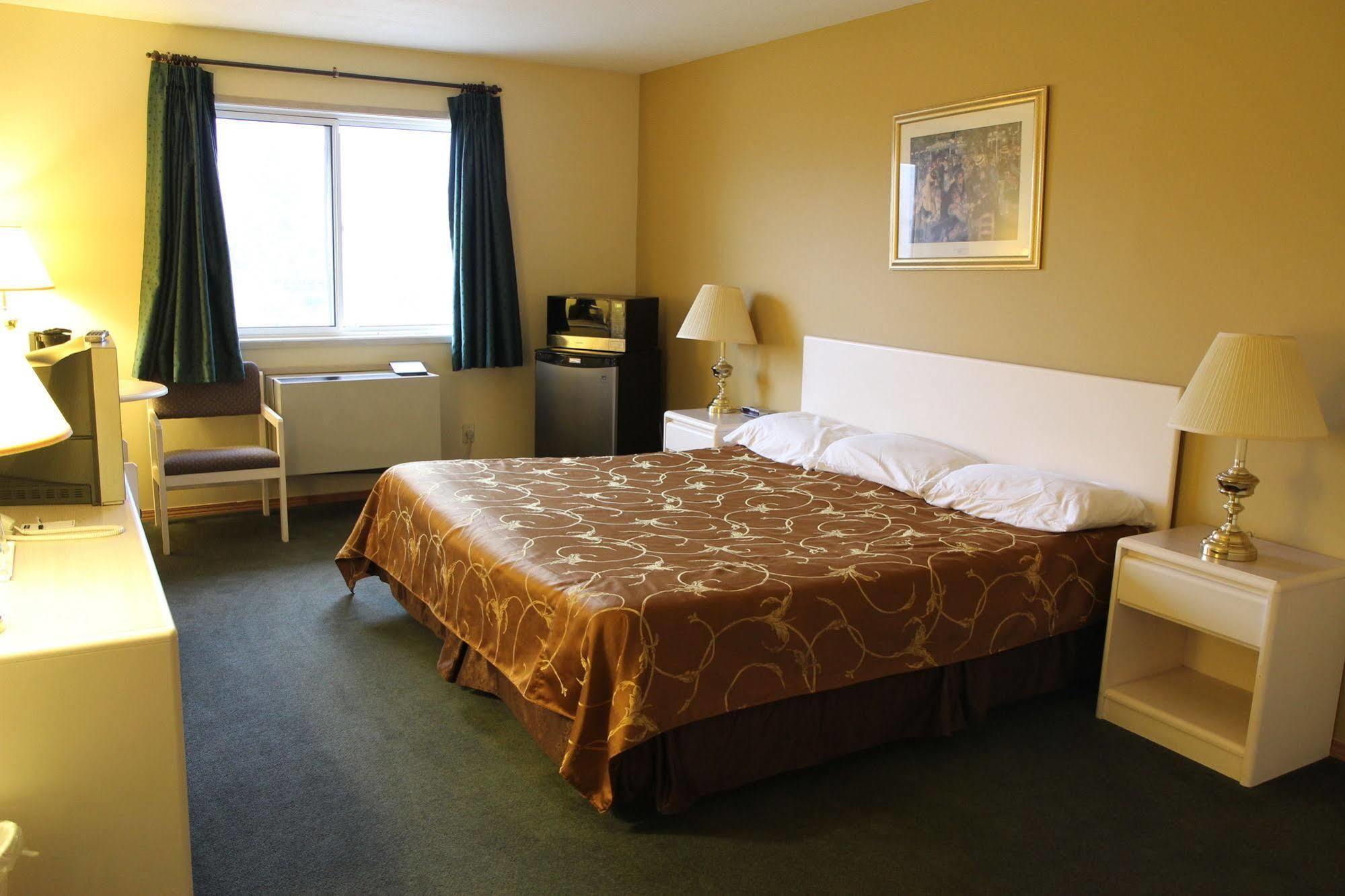 George Mountain View Hotel & Resto Merritt Luaran gambar